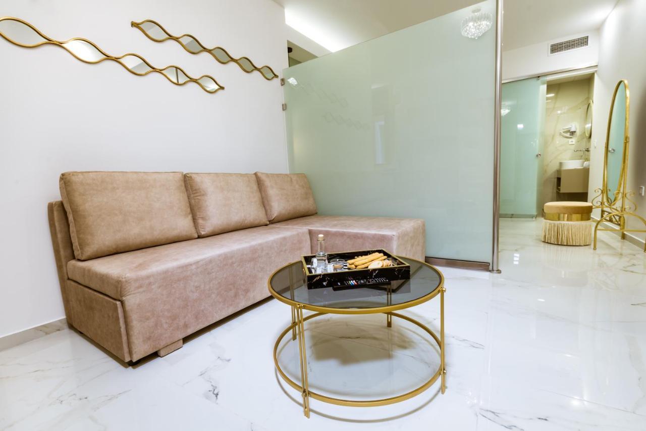 Konmari Boutique Suites Ханя Екстериор снимка
