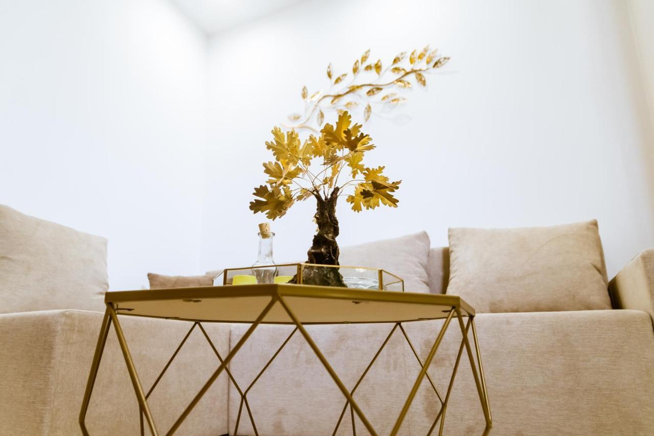 Konmari Boutique Suites Ханя Екстериор снимка