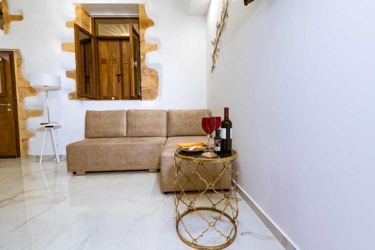 Konmari Boutique Suites Ханя Екстериор снимка