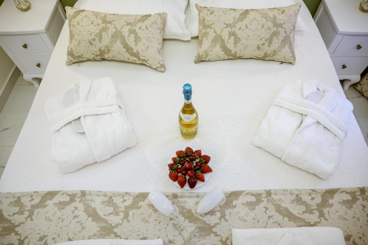 Konmari Boutique Suites Ханя Екстериор снимка